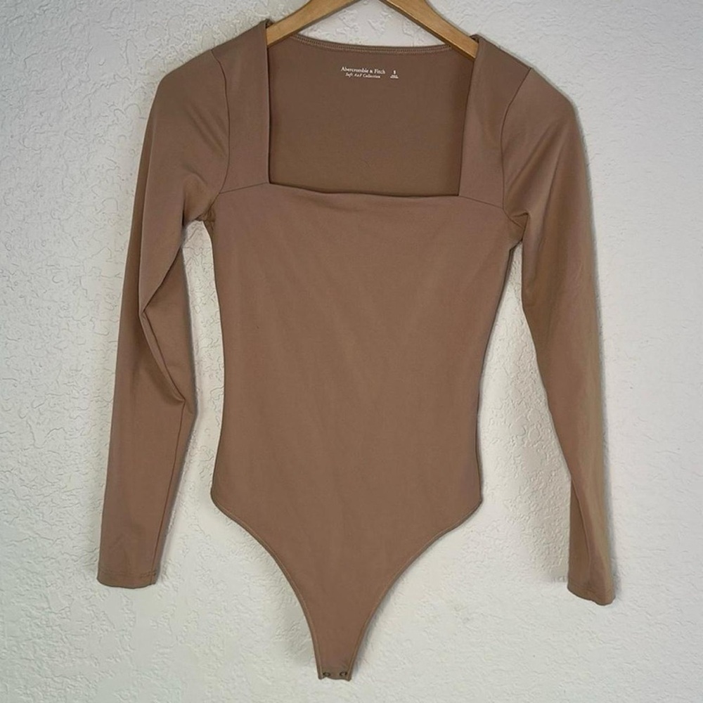 Light Brown Abercrombie & Fitch Square Neck Long Sleeve Bodysuit